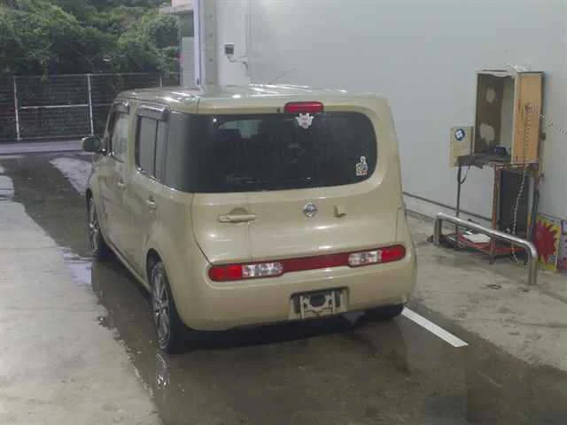 Nissan CUBE — фото 2