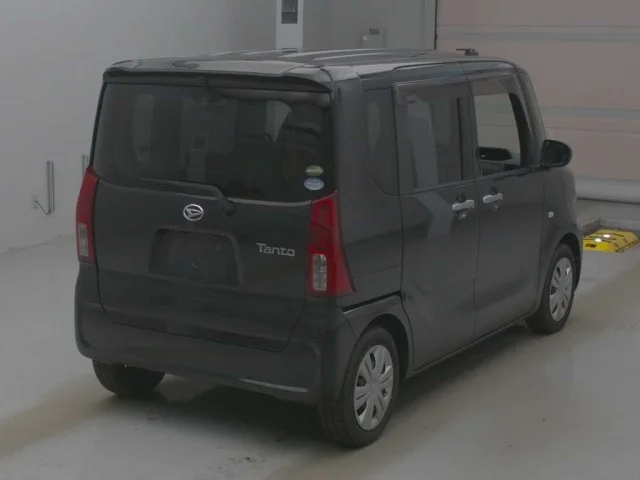 Daihatsu TANTO — фото 2