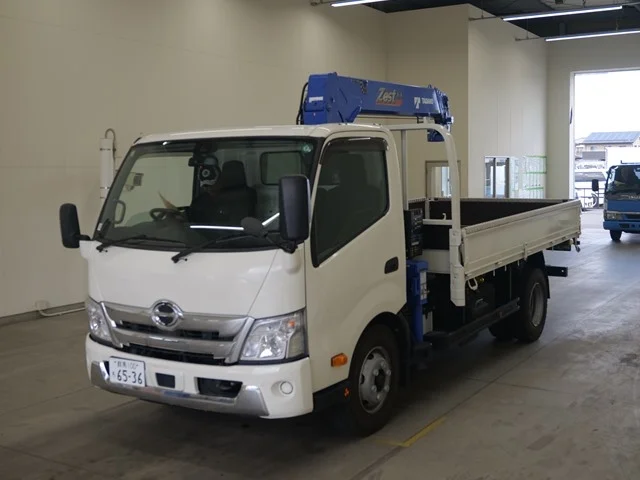 HINO DUTRO — фото 1