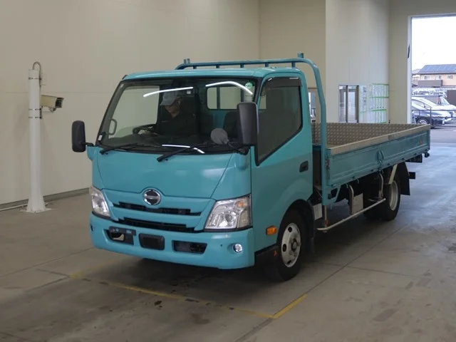 HINO DUTRO — фото 1