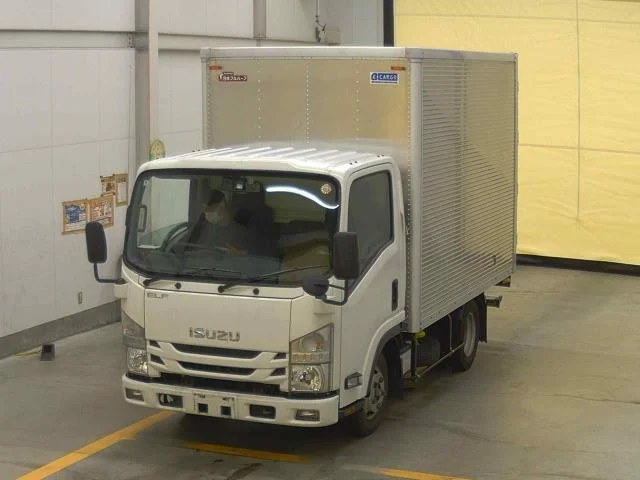 Isuzu ELF — фото 1