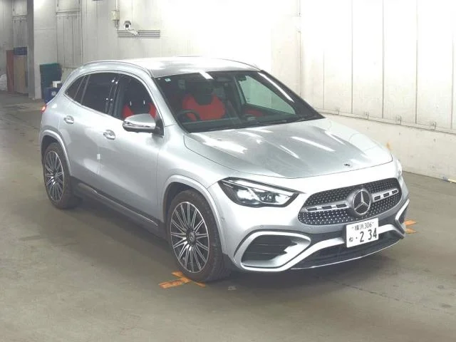 Mercedes-Benz GLA CLASS — фото 1