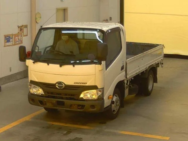 HINO DUTRO — фото 1