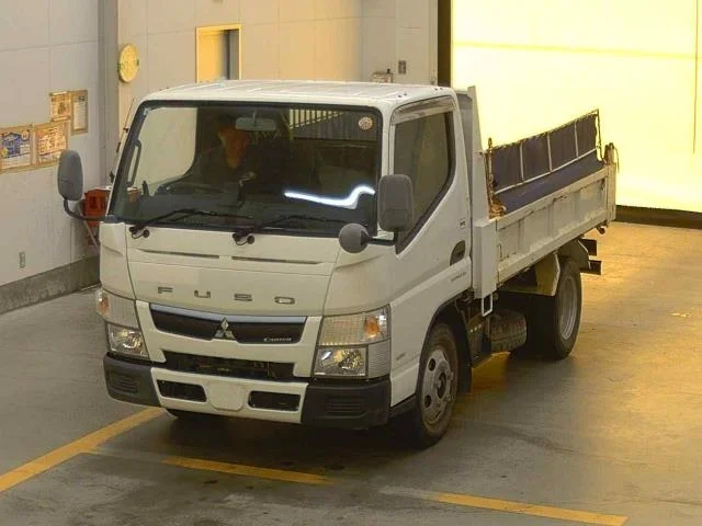 Mitsubishi CANTER — фото 1