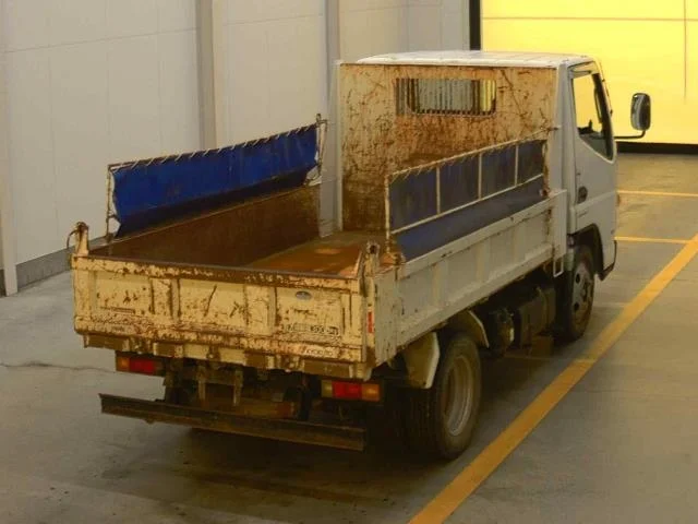 Mitsubishi CANTER — фото 2