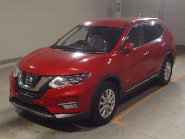 Nissan X-TRAIL