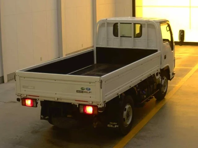 Isuzu ELF — фото 2