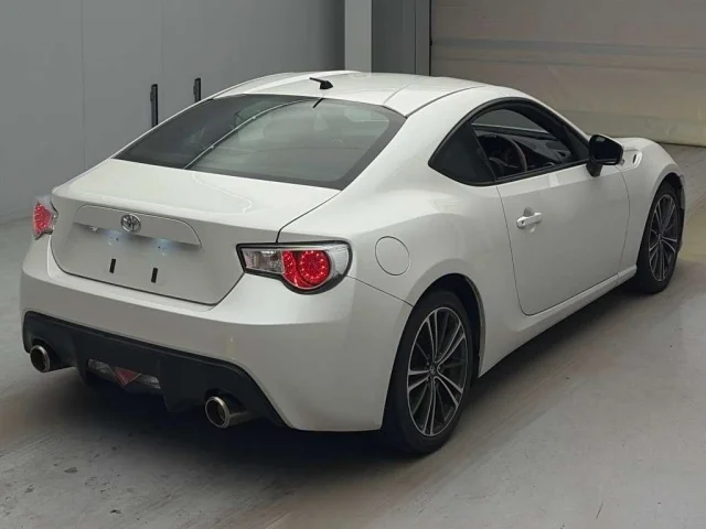 Toyota 86 — фото 2