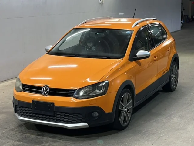 Volkswagen CROSS POLO