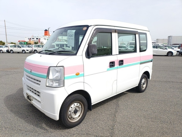 Mitsubishi MINICAB VAN