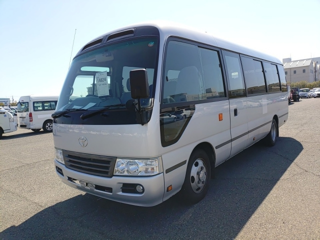 Toyota COASTER