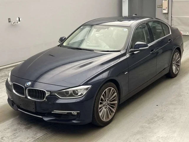 BMW 3-Series — фото 1