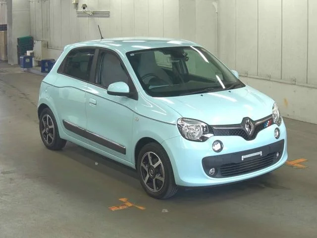 Renault TWINGO — фото 1