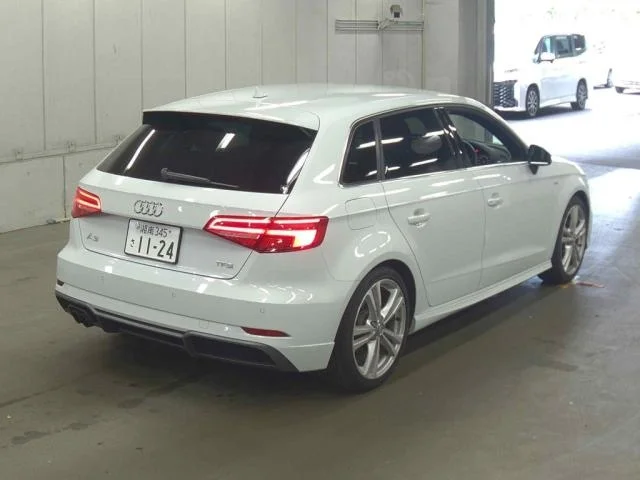 Audi A3 — фото 2