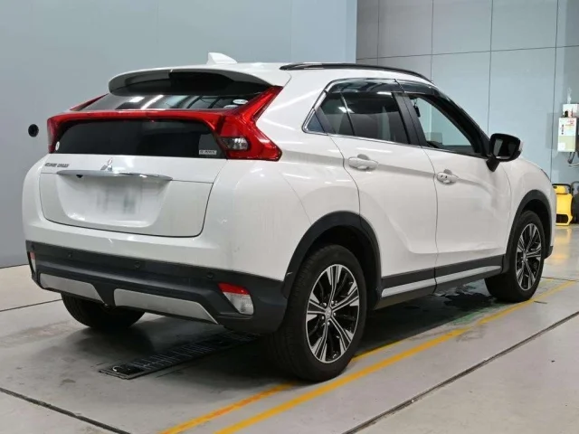 Mitsubishi ECLIPSE CROSS — фото 2