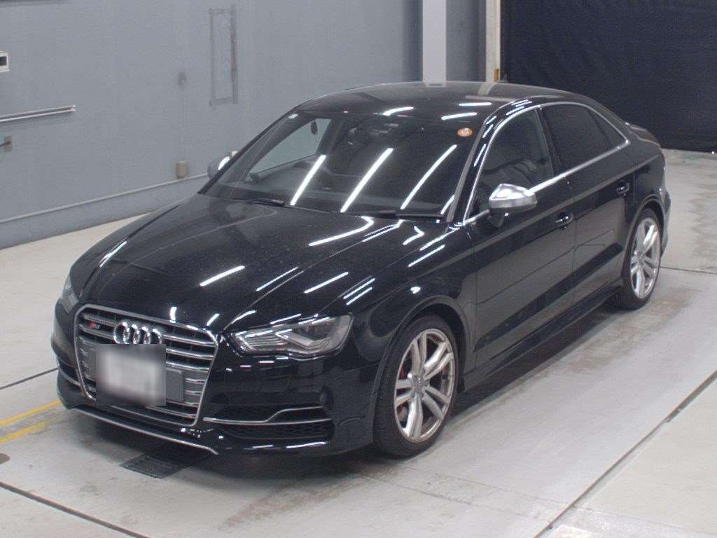 Audi S3 SEDAN