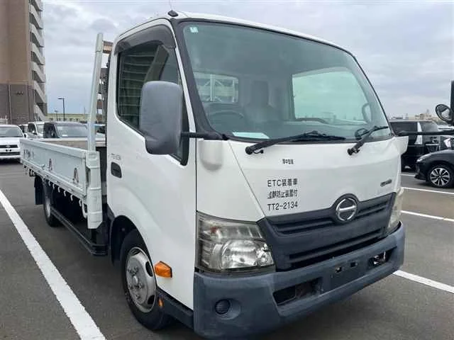HINO DUTRO — фото 1