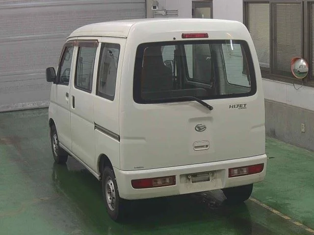 Daihatsu HIJET VAN — фото 2