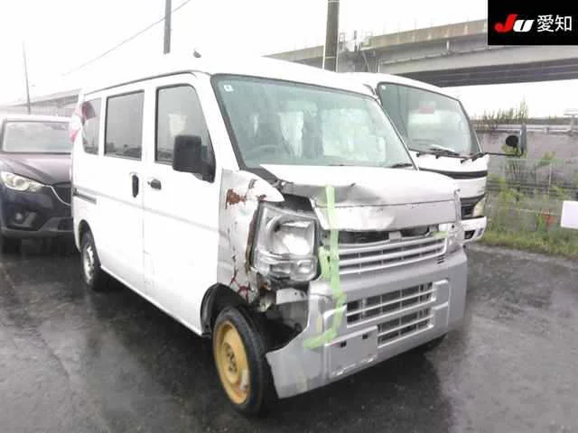 Nissan CLIPPER VAN