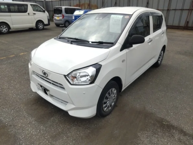 Daihatsu MIRA E S