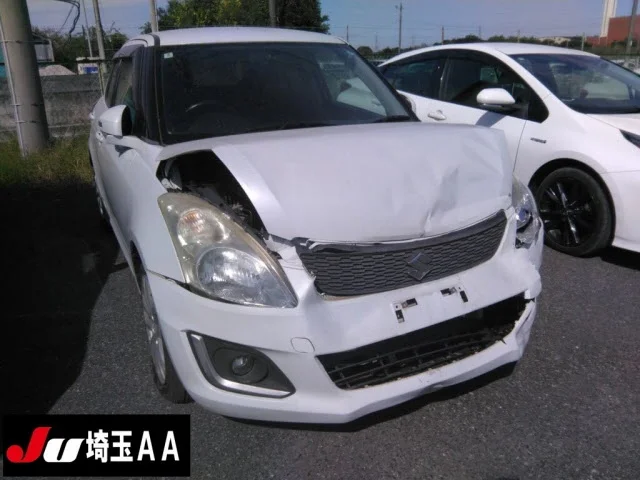 Suzuki SWIFT — фото 1
