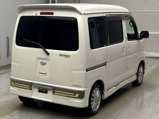 Daihatsu ATRAI WAGON — фото 2