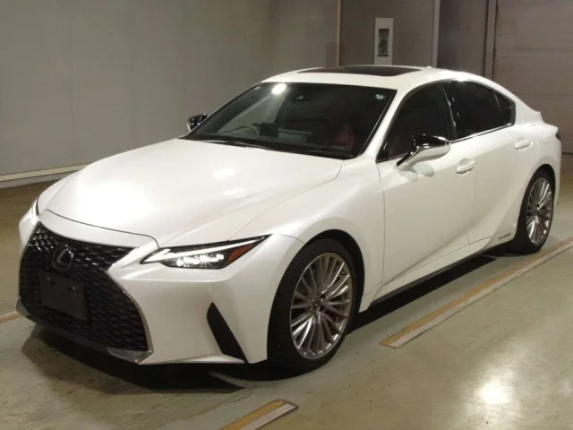 Lexus IS — фото 1