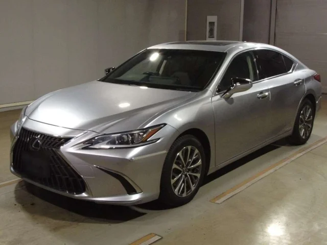 Lexus ES — фото 1