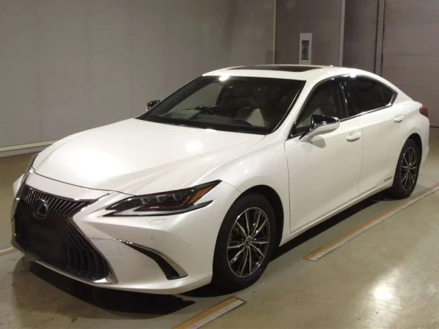 Lexus ES — фото 1