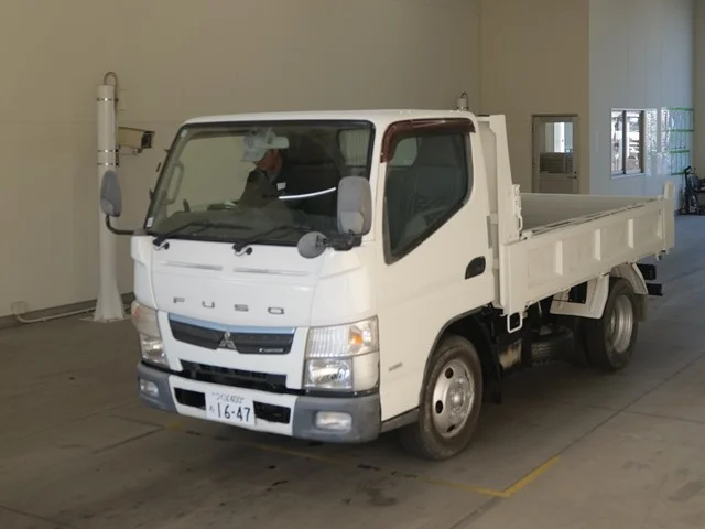 Mitsubishi CANTER — фото 1