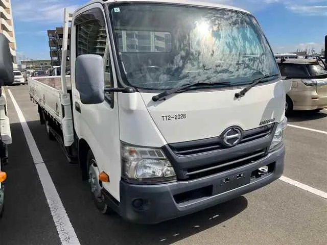 HINO DUTRO — фото 1