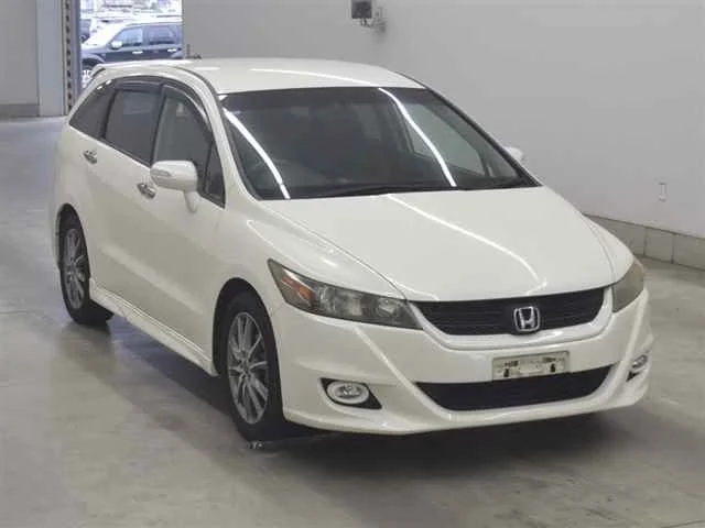 Honda STREAM — фото 1