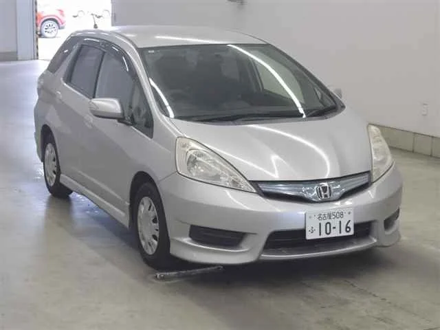 Honda FIT SHUTTLE — фото 1