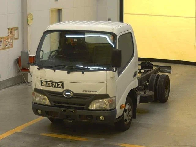 HINO DUTRO — фото 1