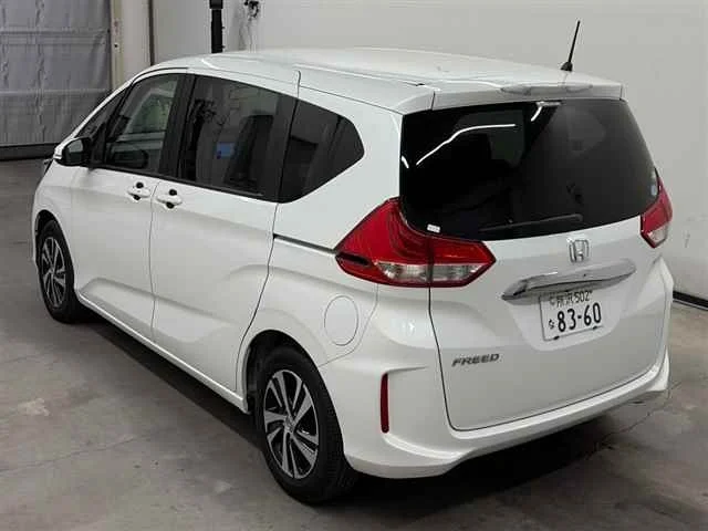 Honda FREED — фото 2