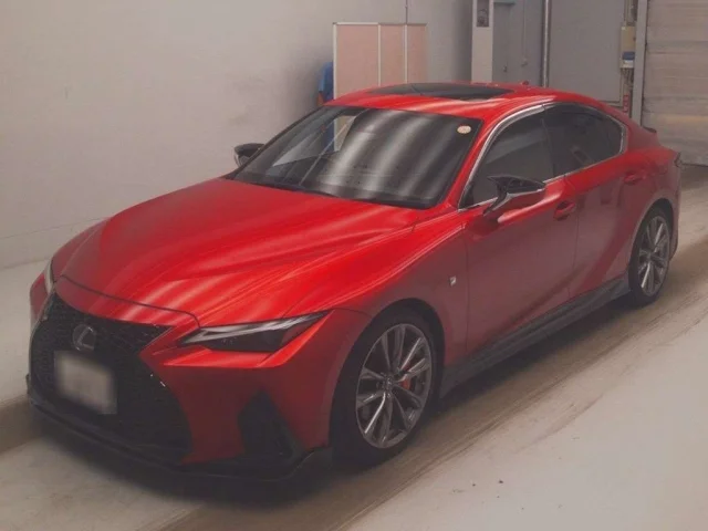 Lexus IS