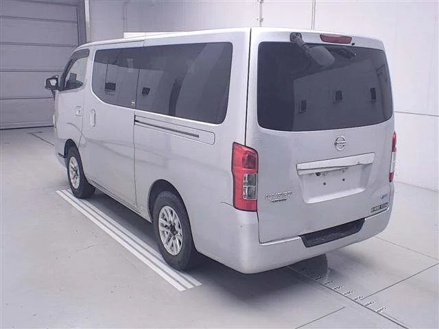 Nissan CARAVAN VAN — фото 2