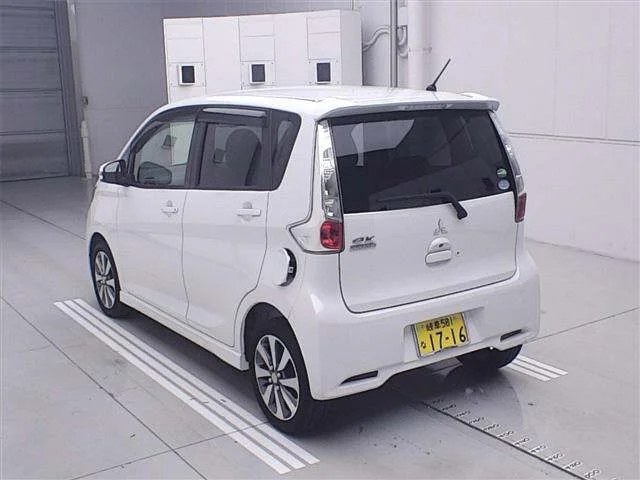 Mitsubishi EK CUSTOM — фото 2