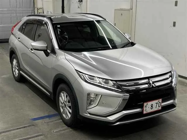 Mitsubishi ECLIPSE CROSS — фото 1