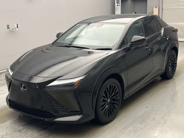 Lexus RZ