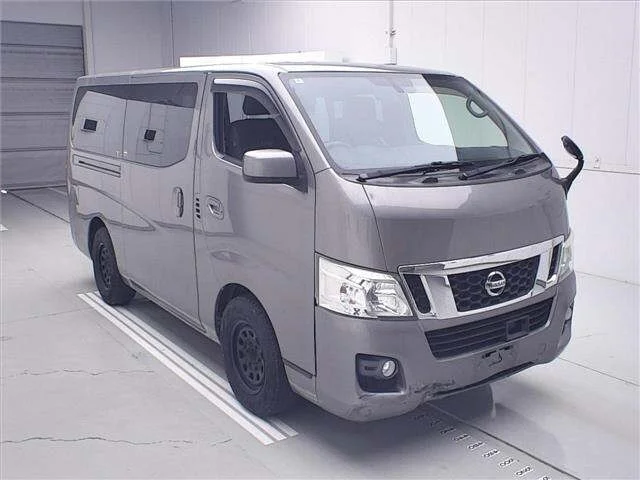 Nissan CARAVAN VAN — фото 1