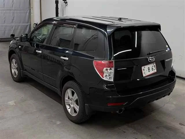 Subaru FORESTER — фото 2