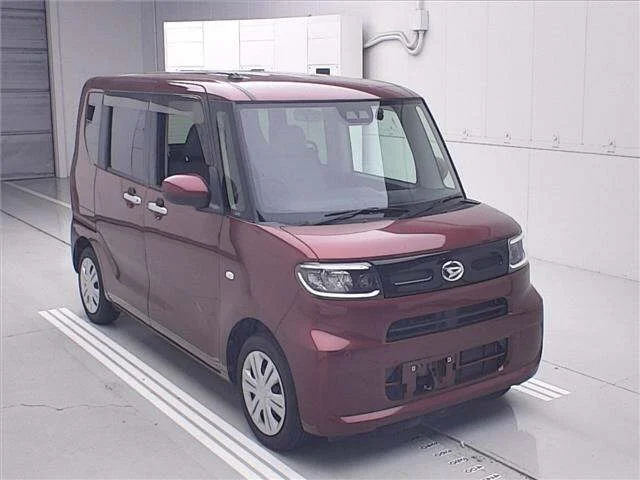 Daihatsu TANTO — фото 1