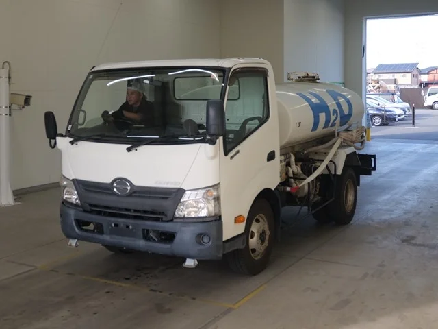 HINO DUTRO — фото 1