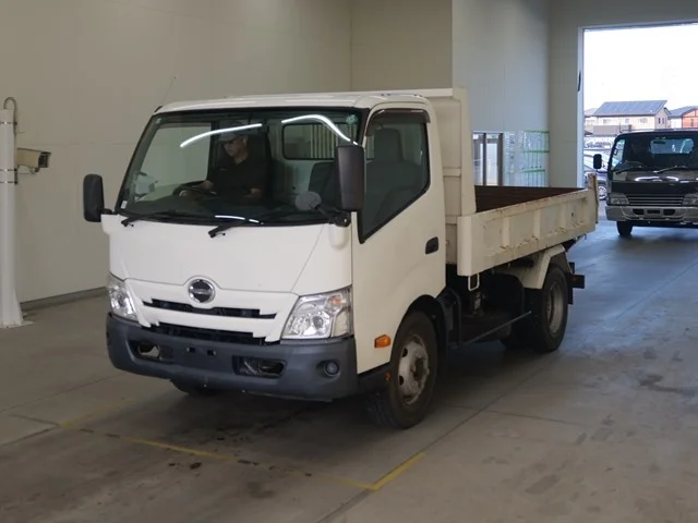 HINO DUTRO — фото 1