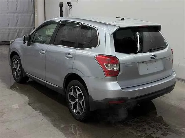 Subaru FORESTER — фото 2