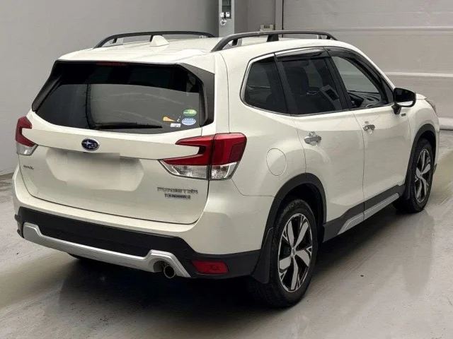 Subaru FORESTER — фото 2