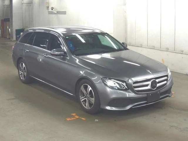 Mercedes-Benz E CLASS WAGON — фото 1