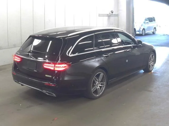 Mercedes-Benz E CLASS WAGON — фото 2