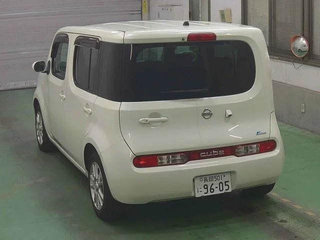 Nissan CUBE — фото 2
